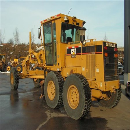 2001 CATERPILLAR 140H Grader